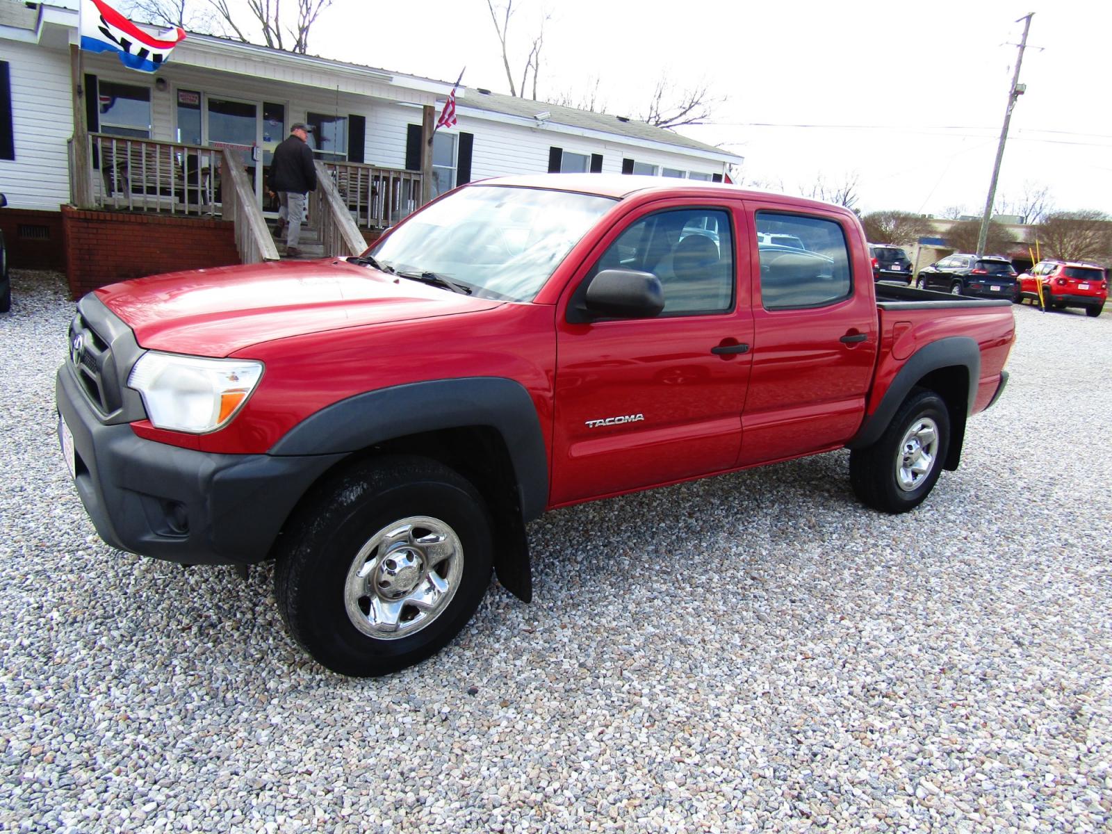 2014 Red Toyota Tacoma PreRunner Double Cab V6 5AT 2WD (5TFJU4GN6EX) with an 4.0L V6 DOHC 24V engine, Automatic transmission, located at 15016 S Hwy 231, Midland City, AL, 36350, (334) 983-3001, 31.306210, -85.495277 - Photo #2